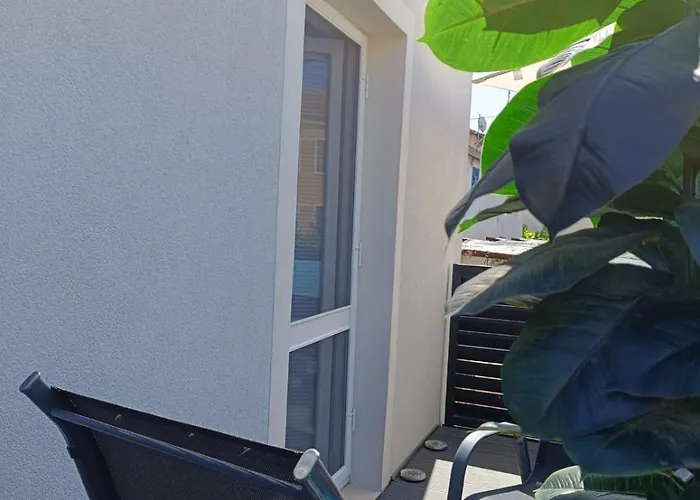 & Biograd Paszman Apartamento *